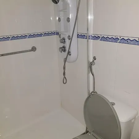 Acomodacao Scavo & Bravo Homestay Lisbon
